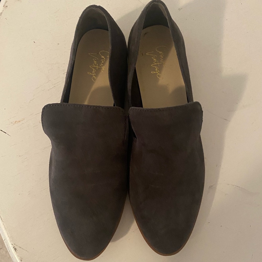 Crown vintage Carla 2 loafer size 7
